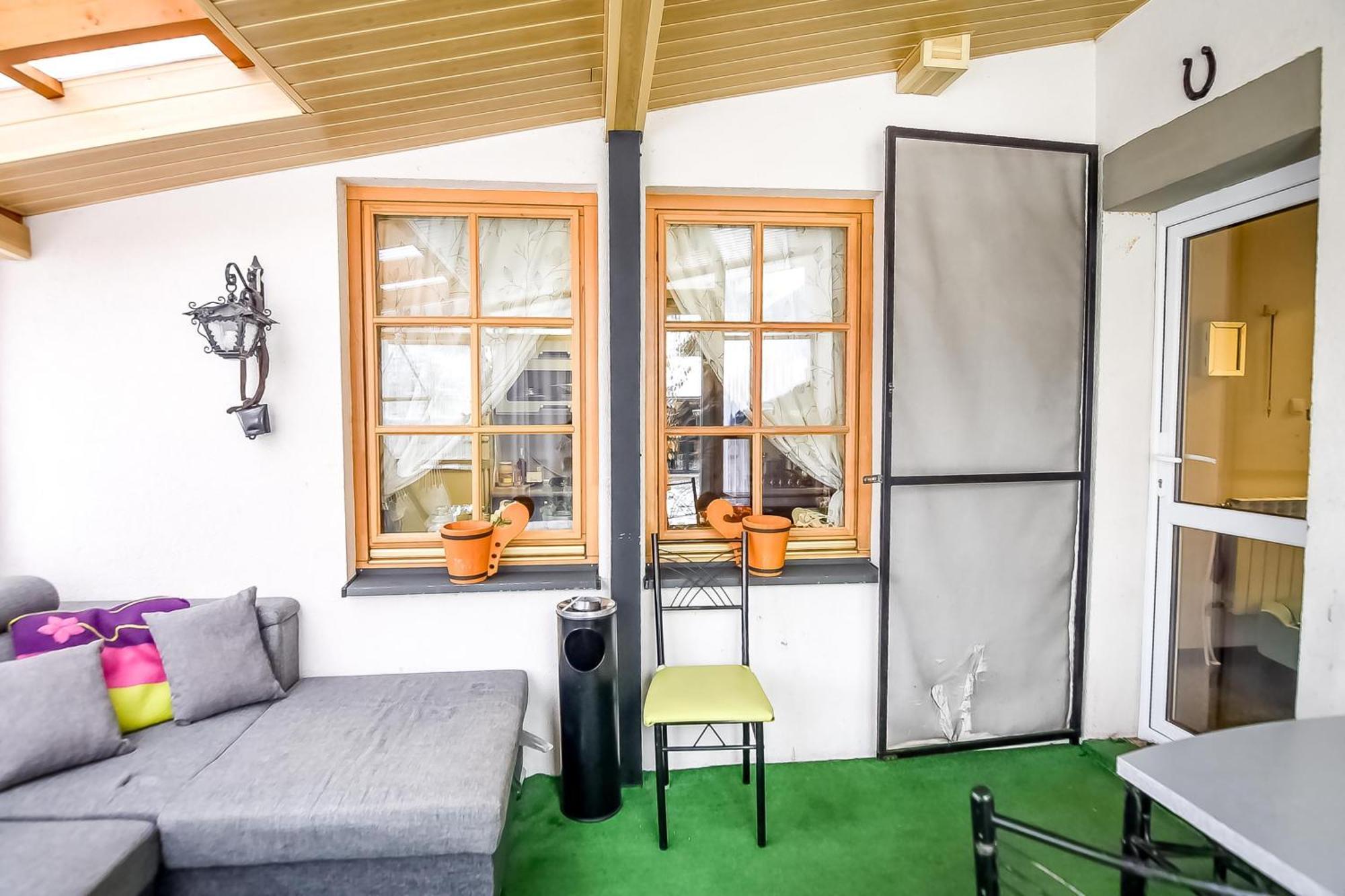 Ciukrowa Chatka Sauna & Jacuzzi Poronin Exterior foto