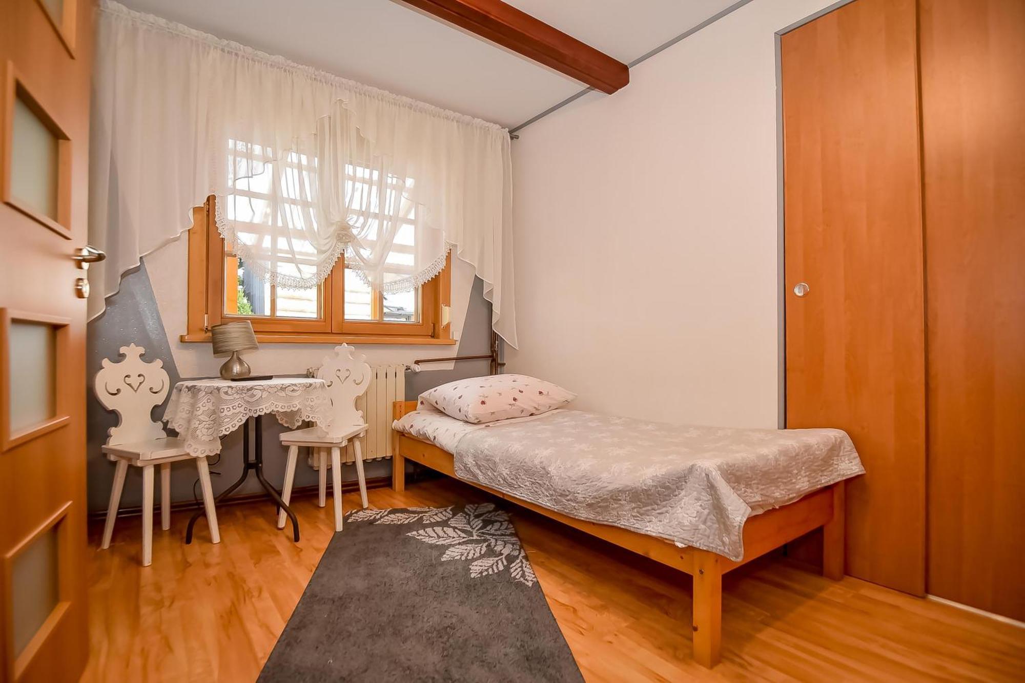 Ciukrowa Chatka Sauna & Jacuzzi Poronin Exterior foto