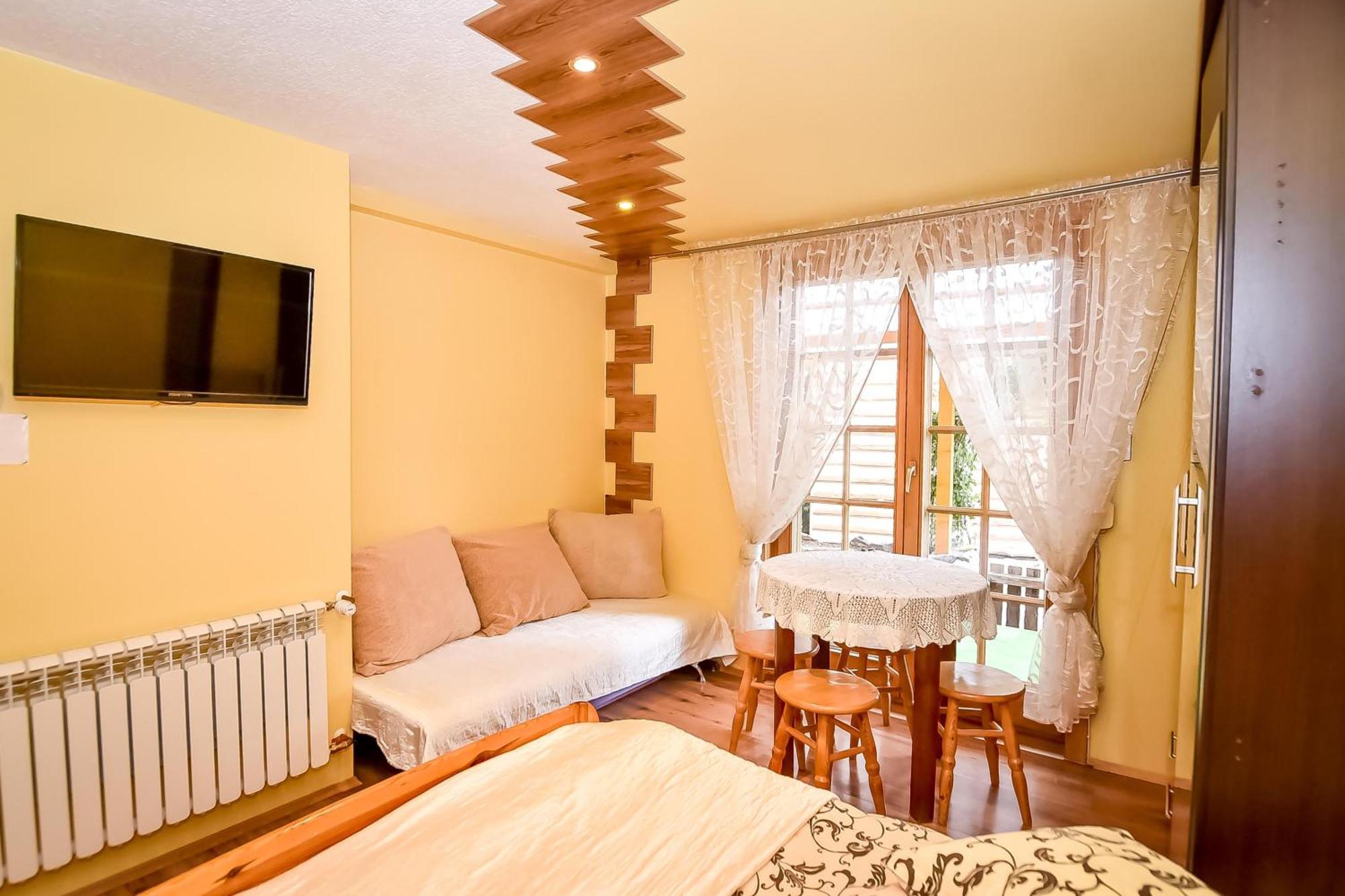 Ciukrowa Chatka Sauna & Jacuzzi Poronin Exterior foto