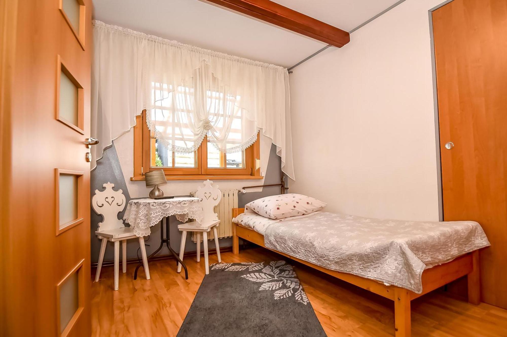 Ciukrowa Chatka Sauna & Jacuzzi Poronin Exterior foto