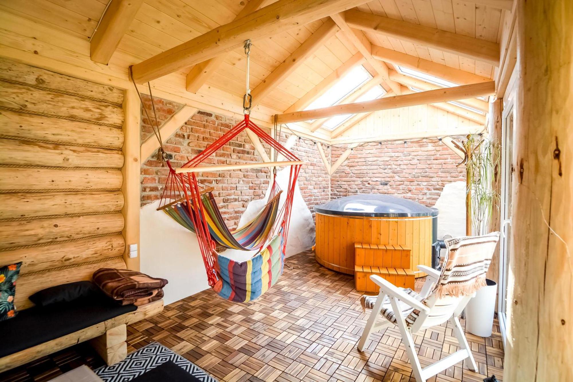 Ciukrowa Chatka Sauna & Jacuzzi Poronin Exterior foto