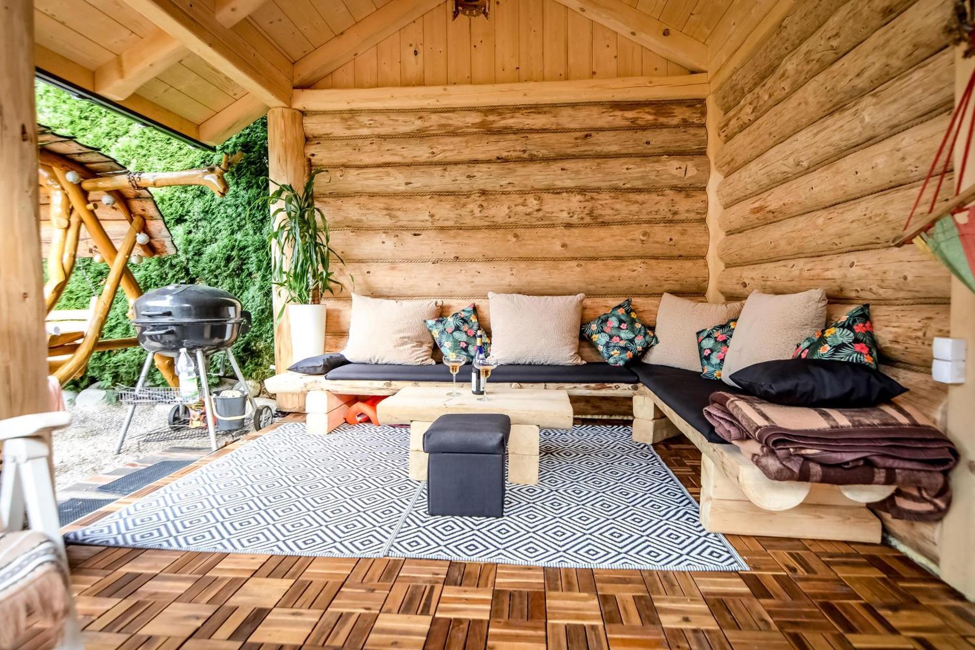 Ciukrowa Chatka Sauna & Jacuzzi Poronin Exterior foto